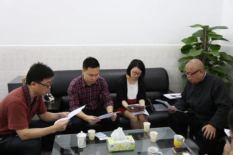陈伟院长、王春源院长与市莞台经济文化交流中心刘伟锋主任讨论夏令营方案_副本